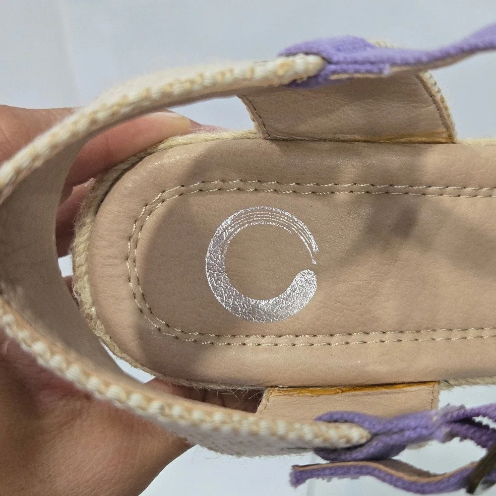 Journee Collection Purple Canvas Espadrille Wedge Sandals Womens Size 8 AC638